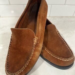 Facconable Chestnut Suede Loafers Slip-Ons